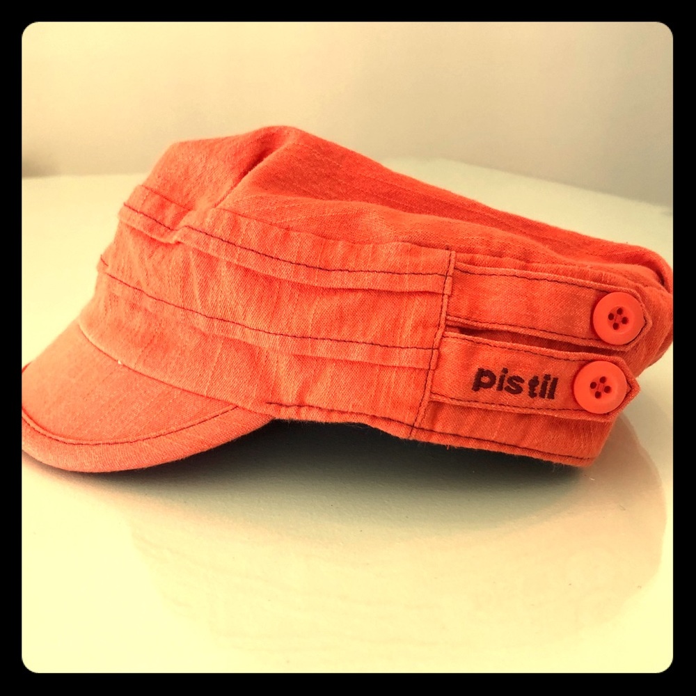 Pis til women’s hat